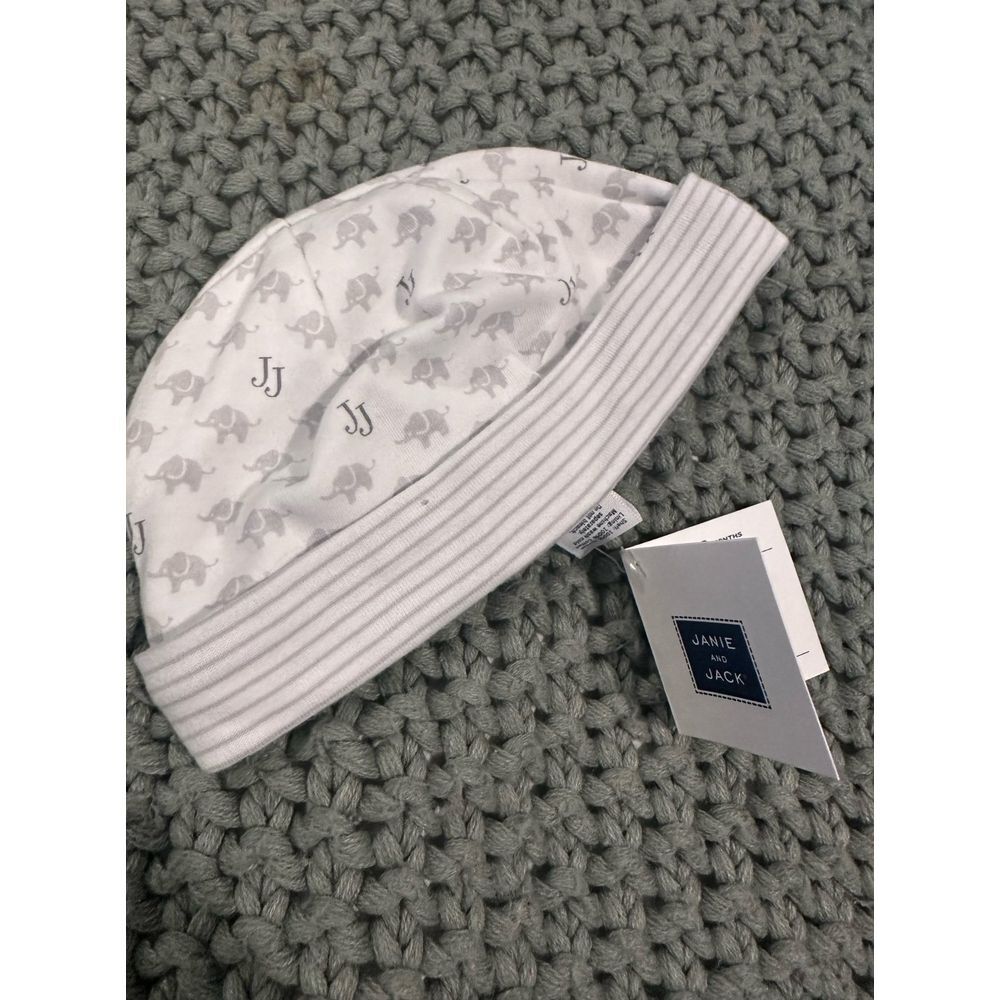 NWT Janie and jack beanie infant hat 6-12 months elephant stripe